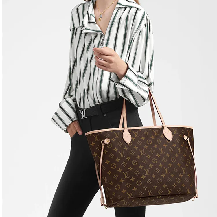 Louis Vuitton Neverfull MM Monogram Canvas Tote Bag - Image 12