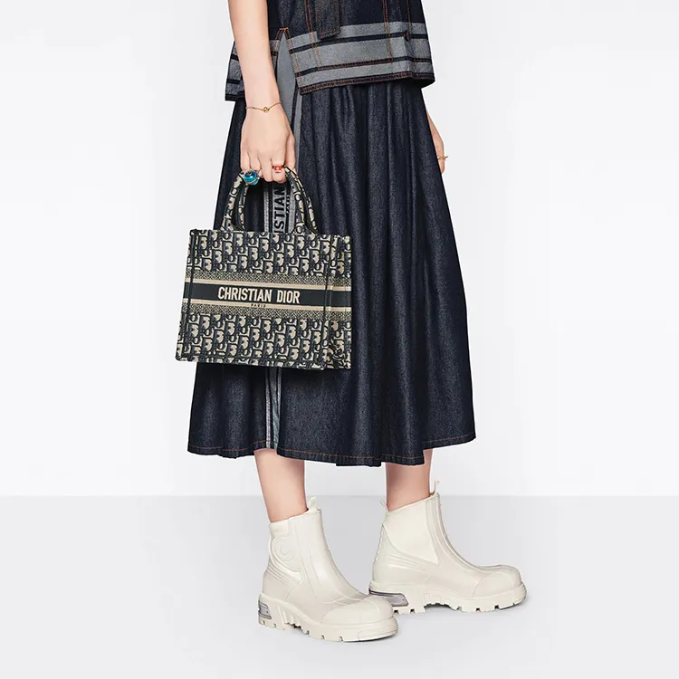 Dior Small Book Tote Blue Oblique Embroidered Tote Bag - Image 15