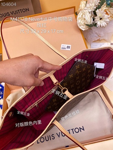 Louis Vuitton Neverfull MM Monogram Canvas Tote Bag - Image 17